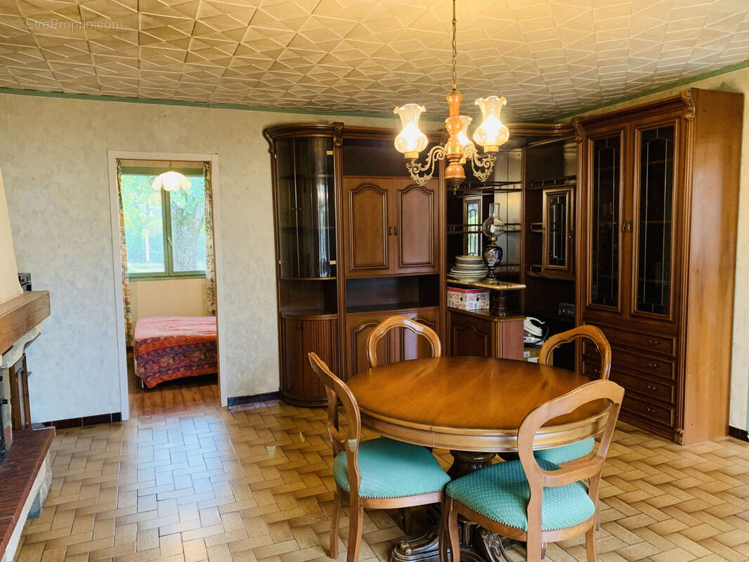 Maison à SAINT-VALERIEN