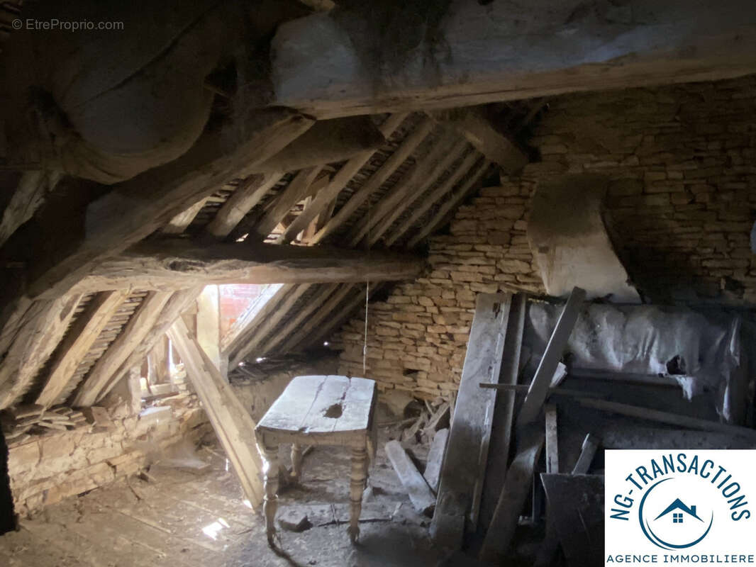 Maison à ARCY-SUR-CURE