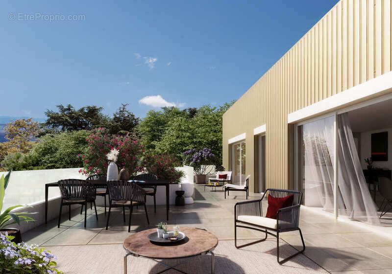 Appartement à CHARBONNIERES-LES-BAINS