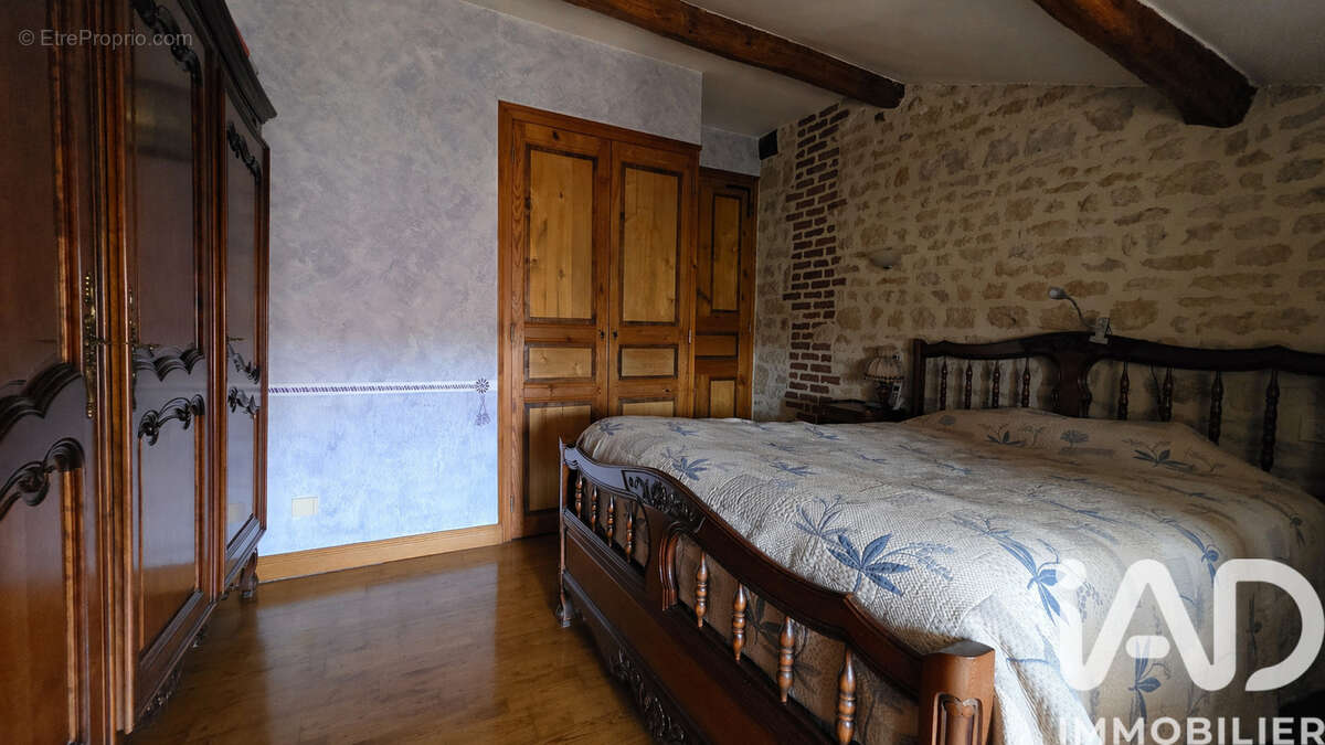 Photo 8 - Maison à SAINT-HILAIRE-DES-LOGES