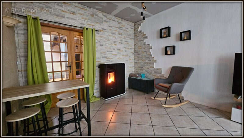 Maison à LUCHE-PRINGE