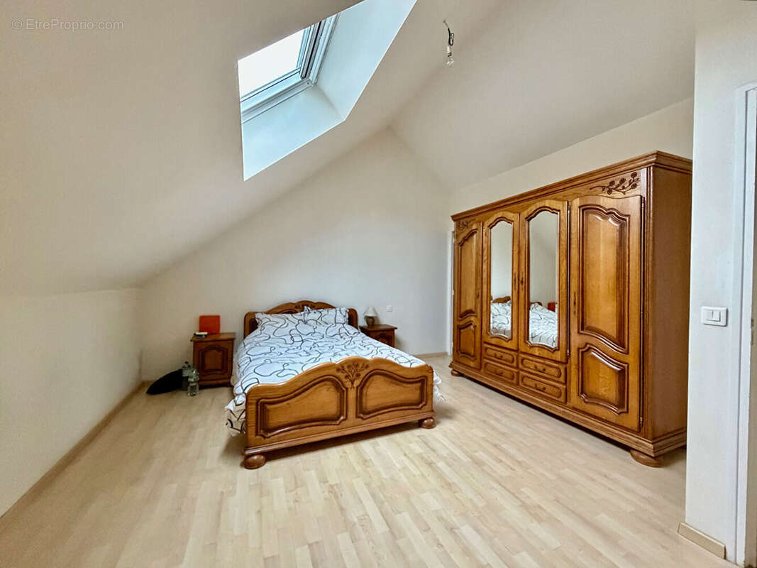 Maison à NANTEUIL-LES-MEAUX