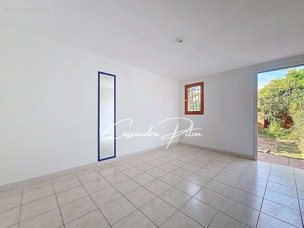 Appartement à SAINTE-MARIE
