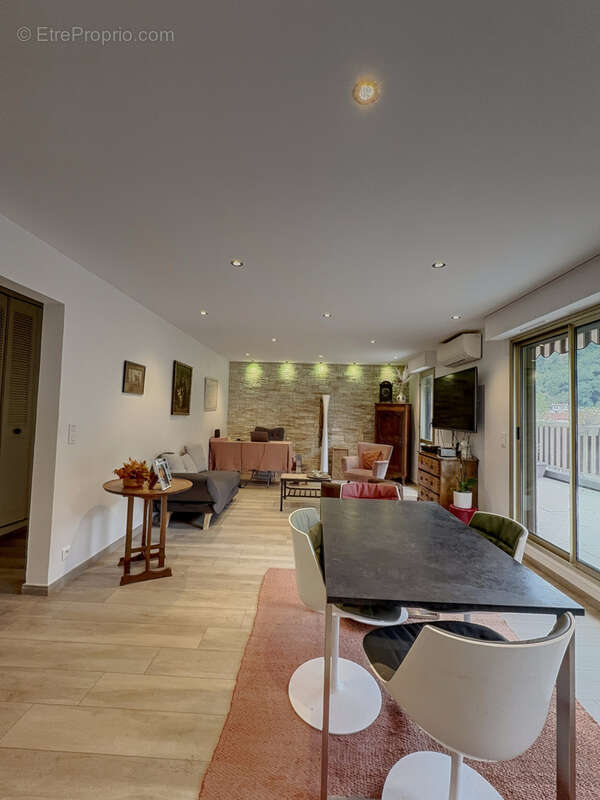 Appartement à MENTON