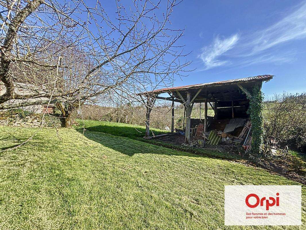 Maison à TERRASSON-LAVILLEDIEU