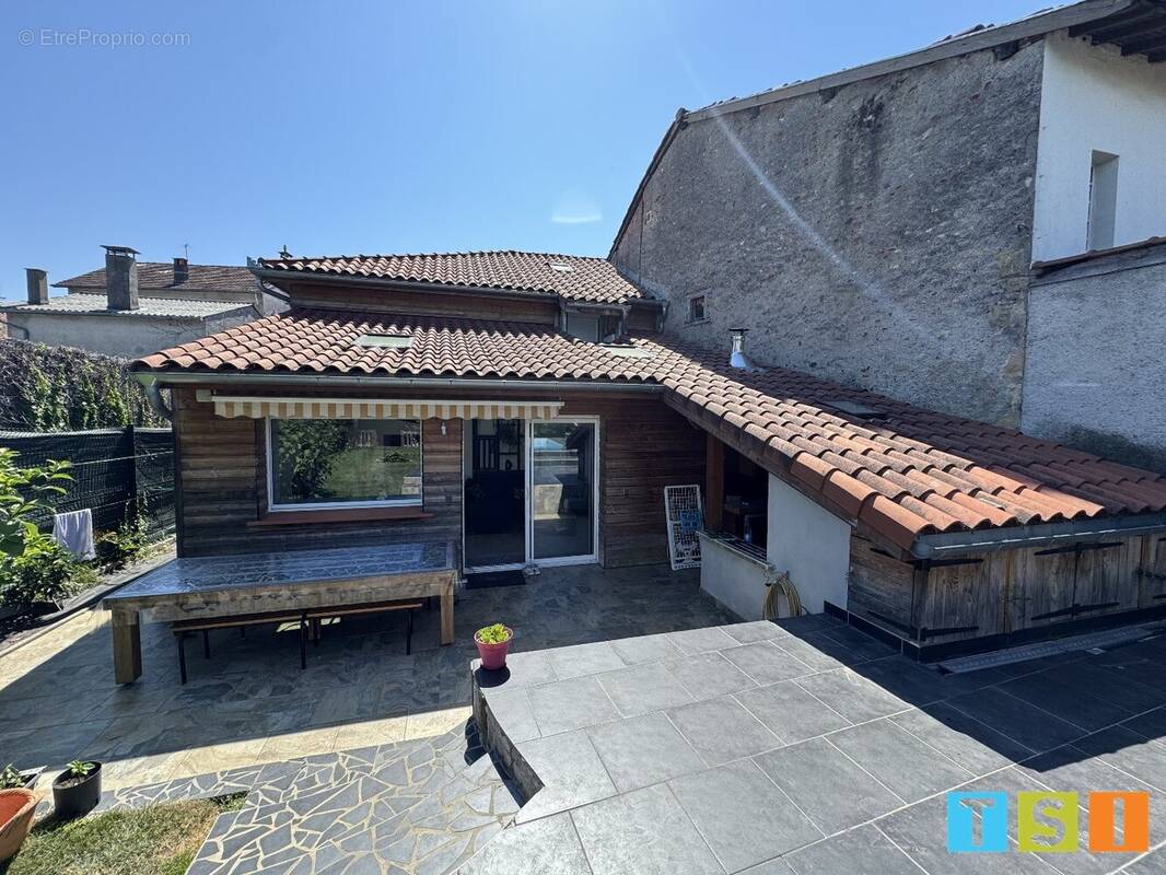 Maison de ville pleine de charme avec piscine - photo 2