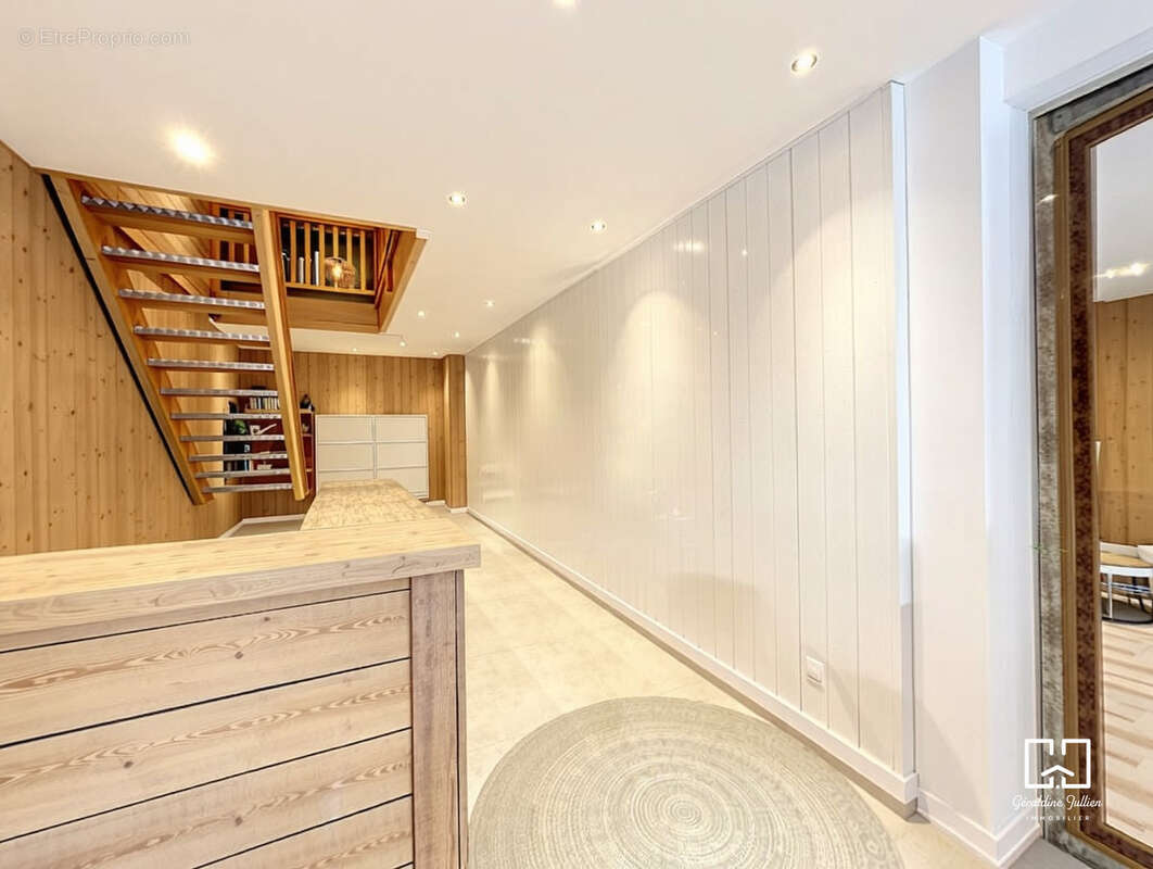 Commerce à BRIANCON