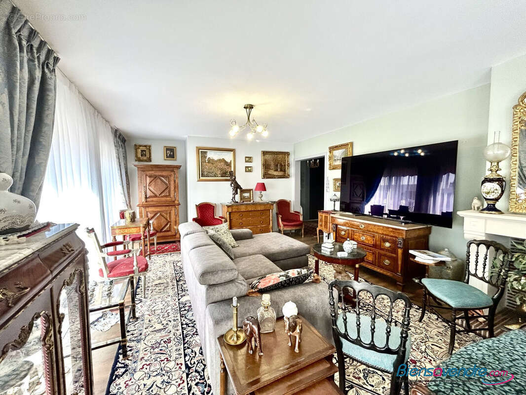 Séjour - Appartement à POITIERS