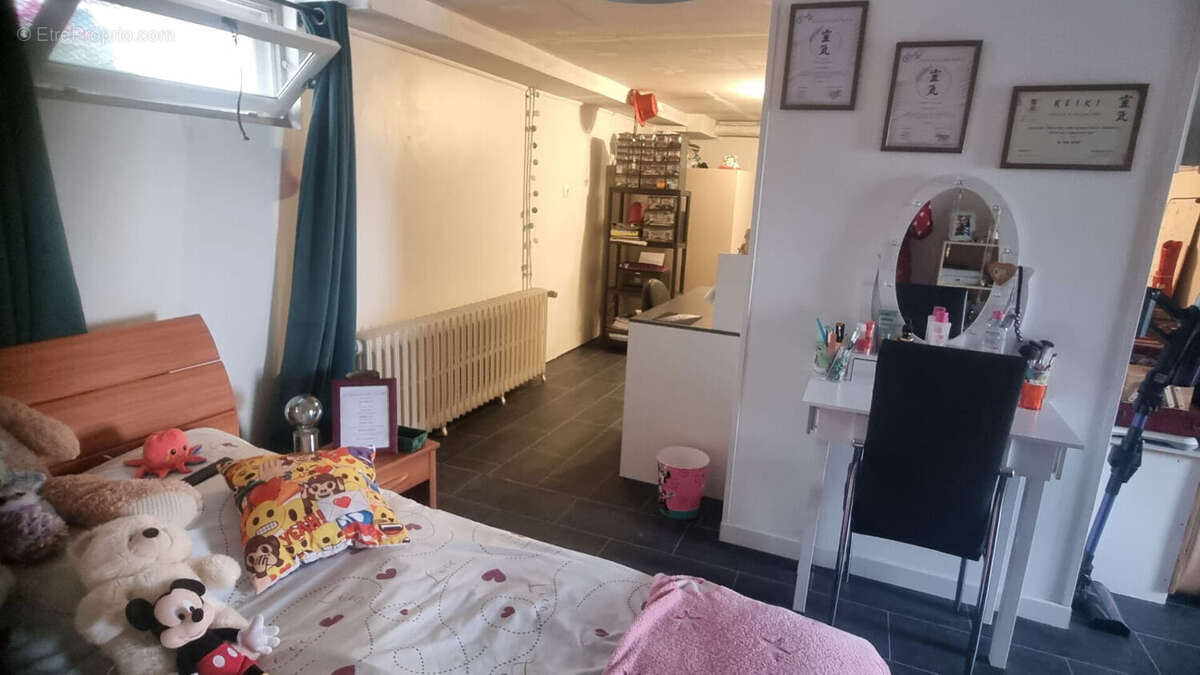 Maison à CHATELLERAULT