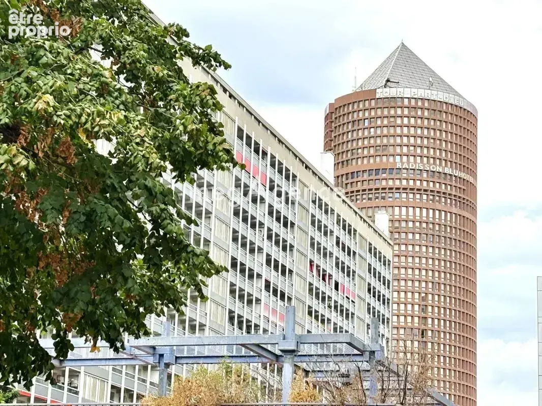Appartement à LYON-3E