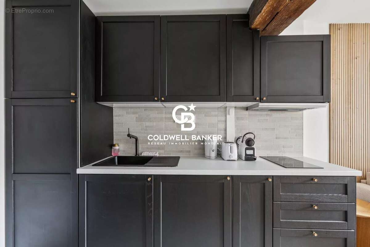 Appartement à PARIS-6E