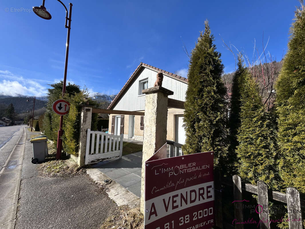 Maison à JOUGNE