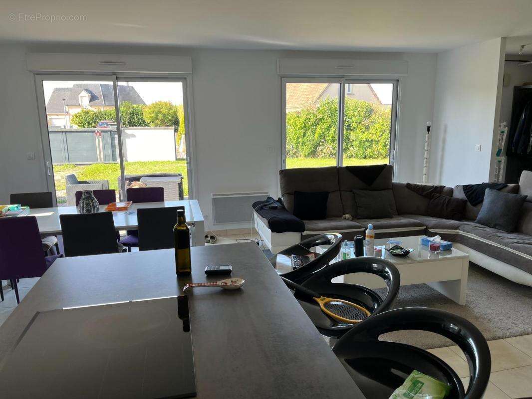 Maison à SAINT-OUEN-DE-MIMBRE