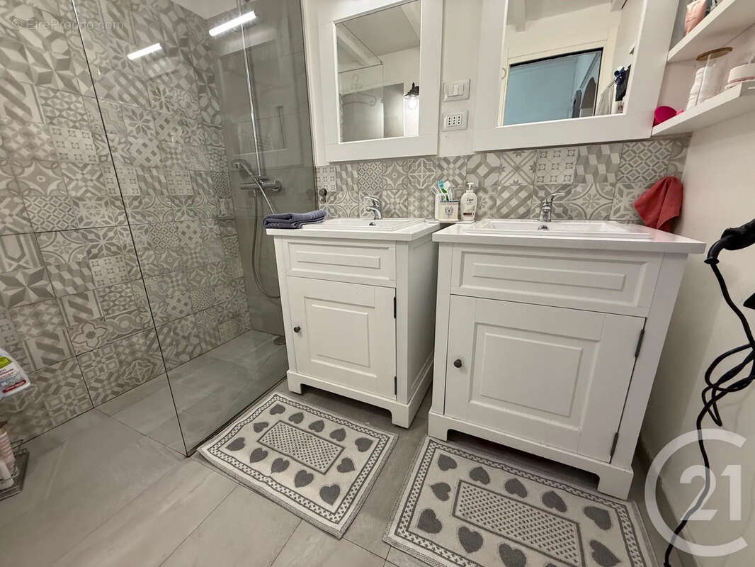 Appartement à MENTON