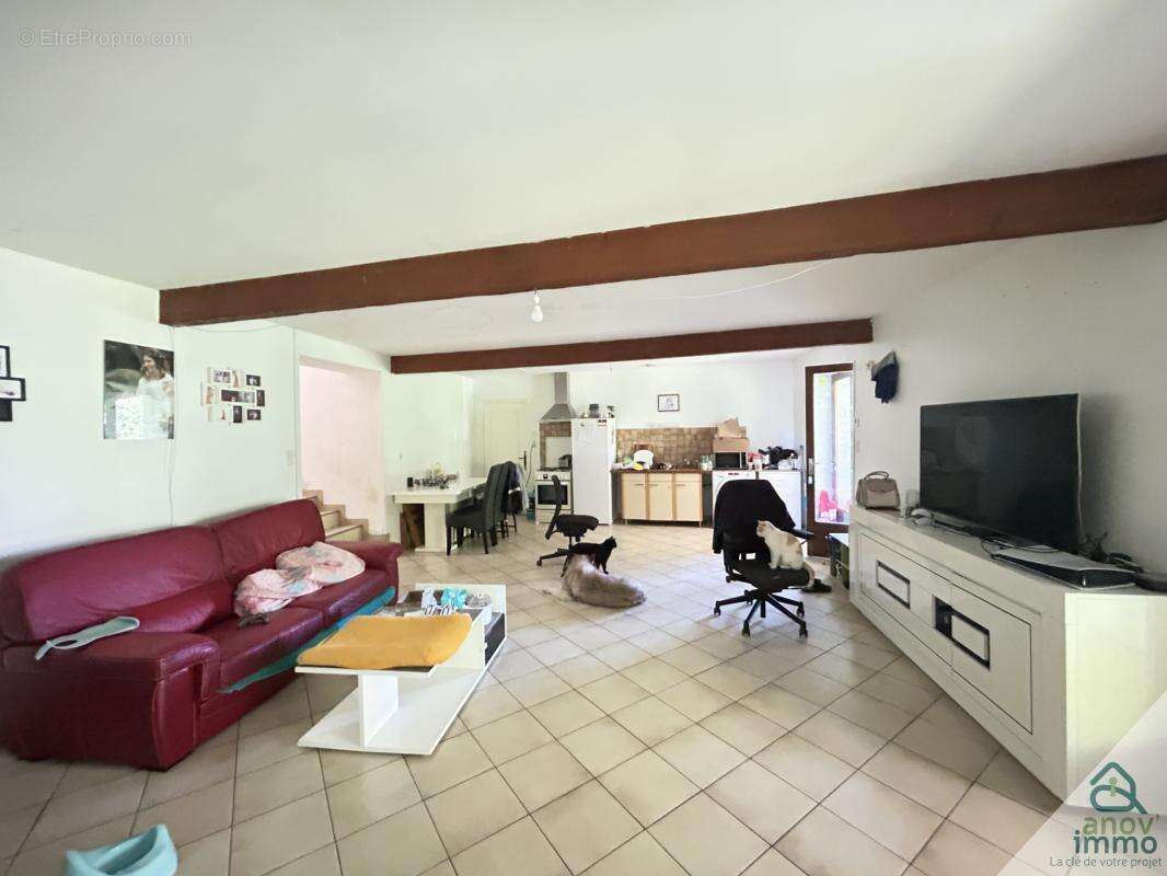A vendre saint cybardeaux proche rouillac 4 maisons dont 2 l - photo 9