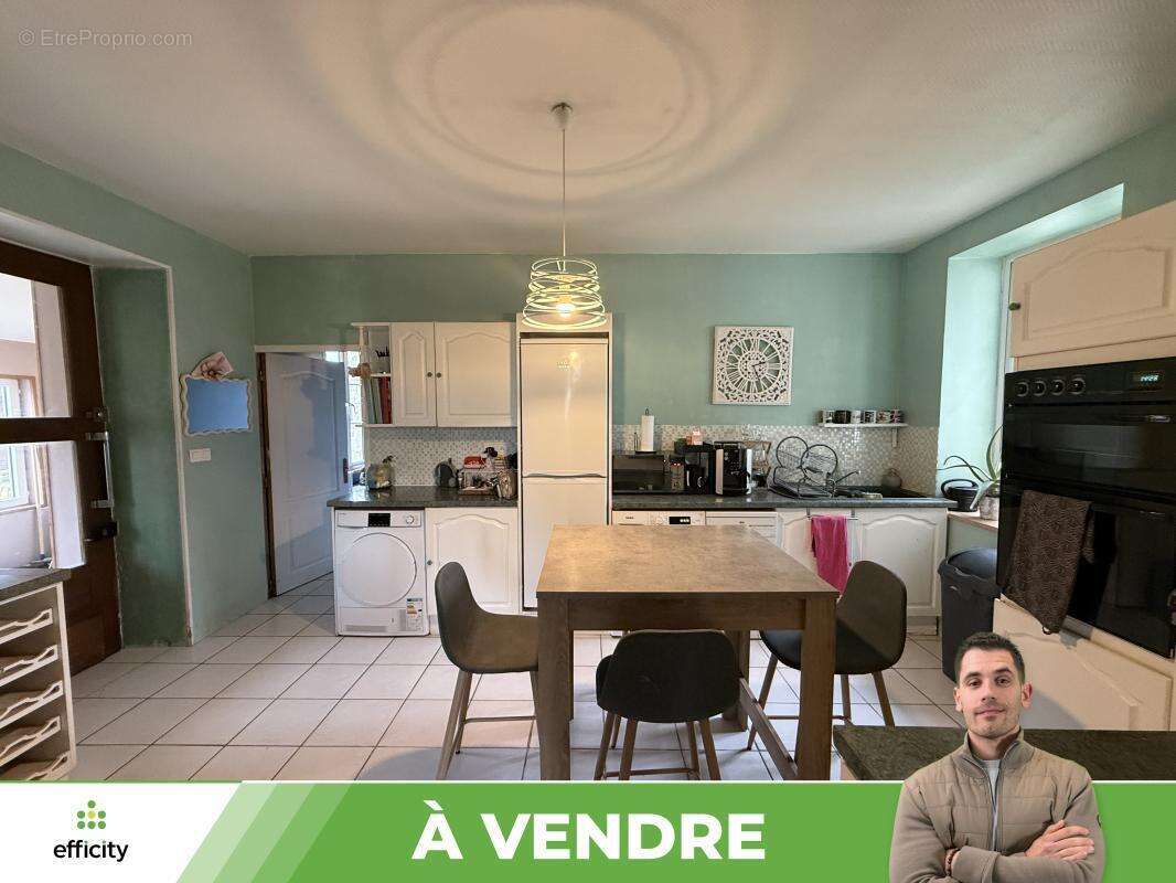 Maison à MARTIZAY