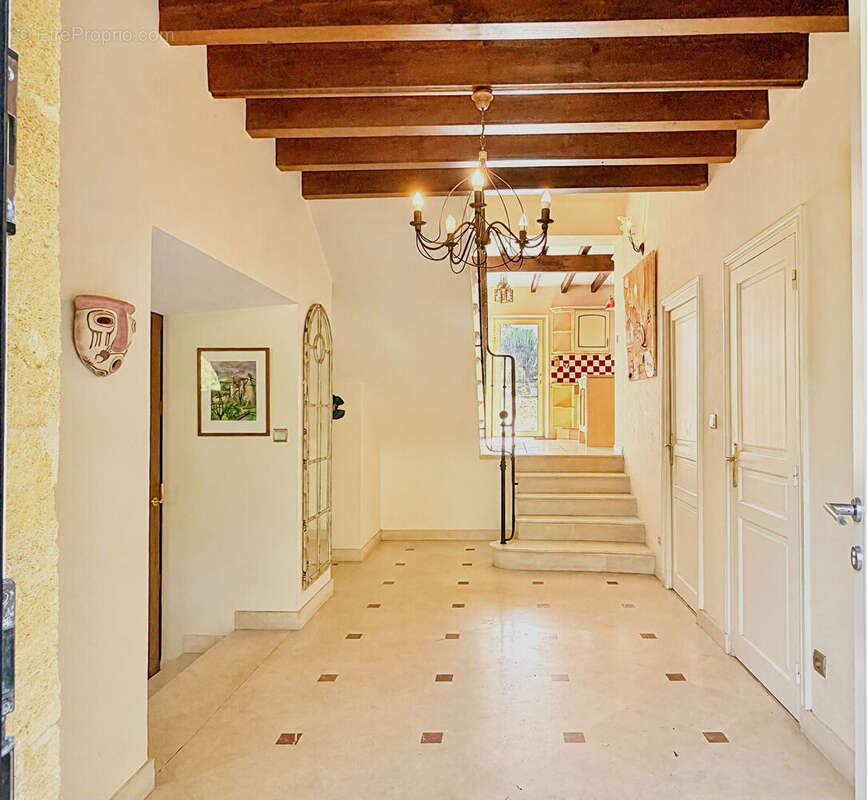 Magnifique maison en pierre de127 m2 - photo 2