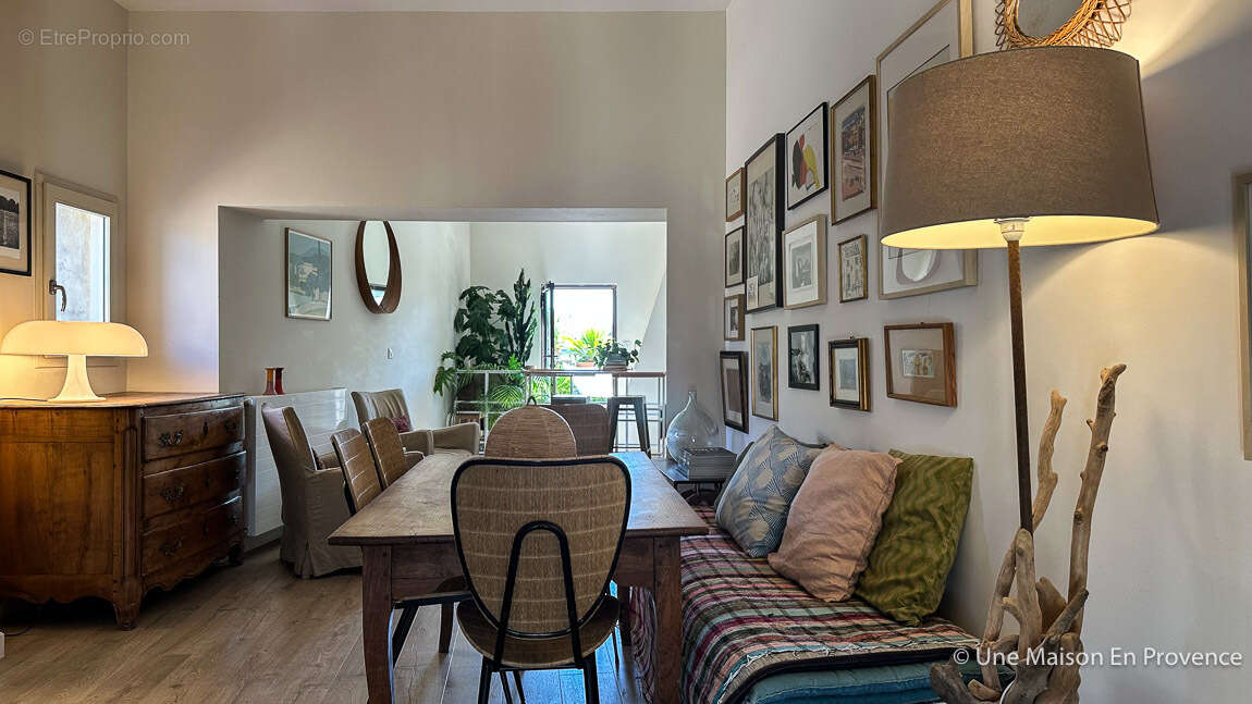 Duplex avec studio attenant et terrasse à Uzes - photo 3
