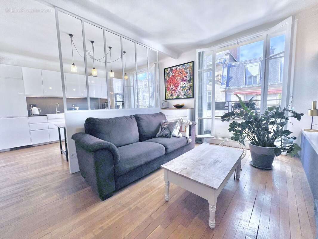 Photo 3 - Appartement à PARIS-17E