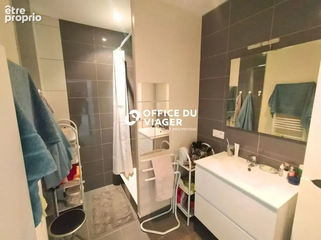 Appartement- 4 pièces - 109,28 m² - photo 9