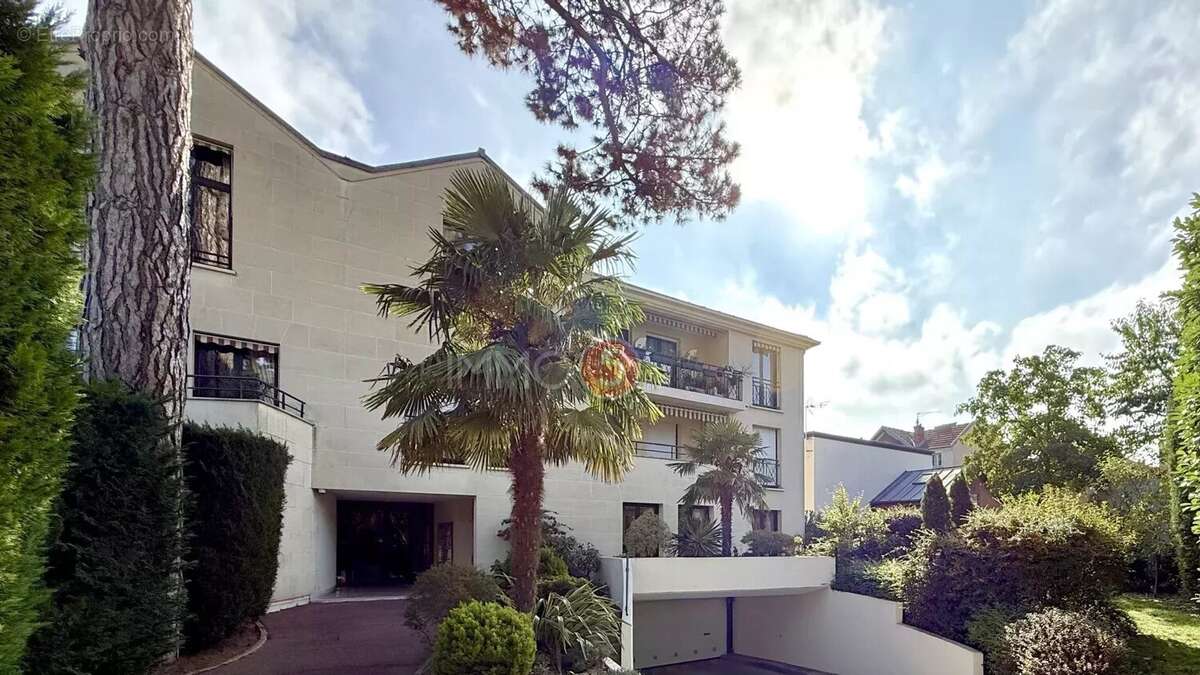 Appartement à LE RAINCY