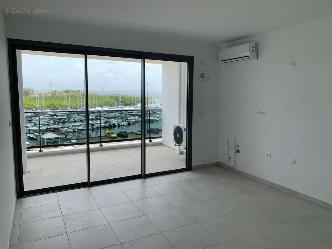 Appartement à FORT-DE-FRANCE