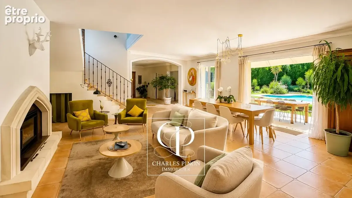 Maison à vendre 8 pièces ROGNES (13) - photo 8