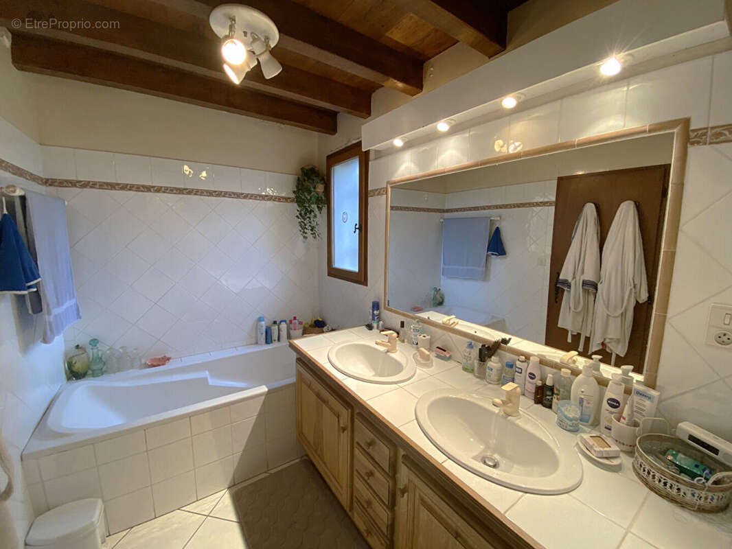 Maison à SAINT-YAGUEN