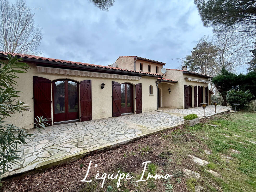 Maison à LEVIGNAC