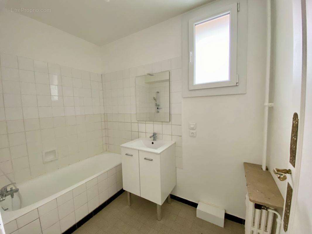 Appartement à FONTAINES-SUR-SAONE