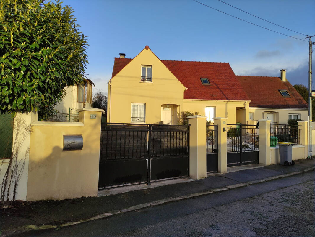 Maison à BORNEL