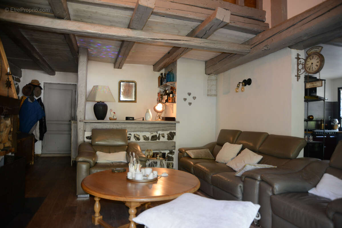 Maison à DOUSSARD