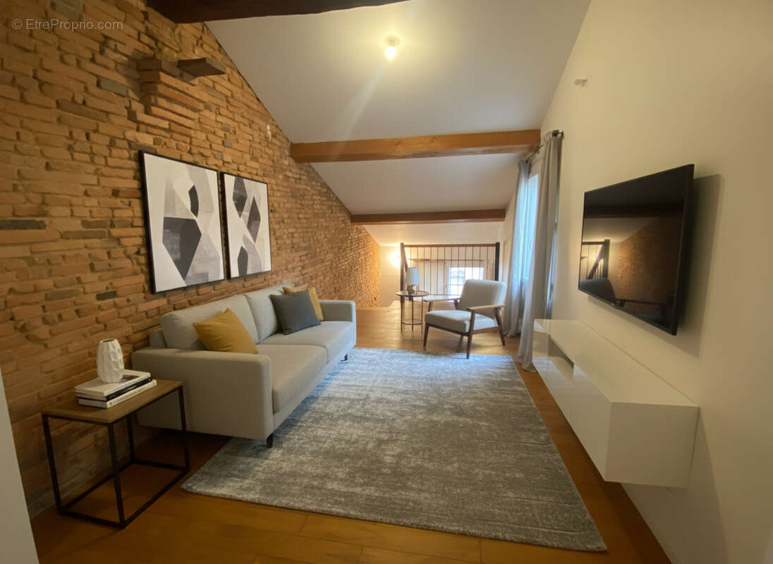 Maison de Caractère et de charme de plus de 200m² - photo 5