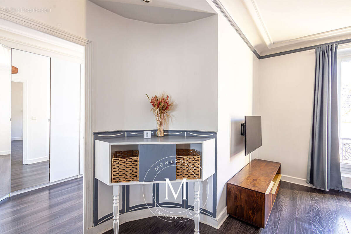 Appartement à MONTROUGE