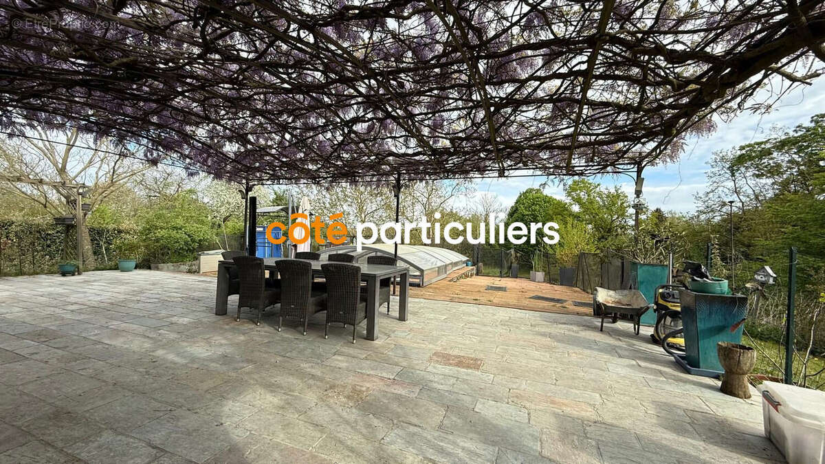 Maison à EVRY-GREGY-SUR-YERRE