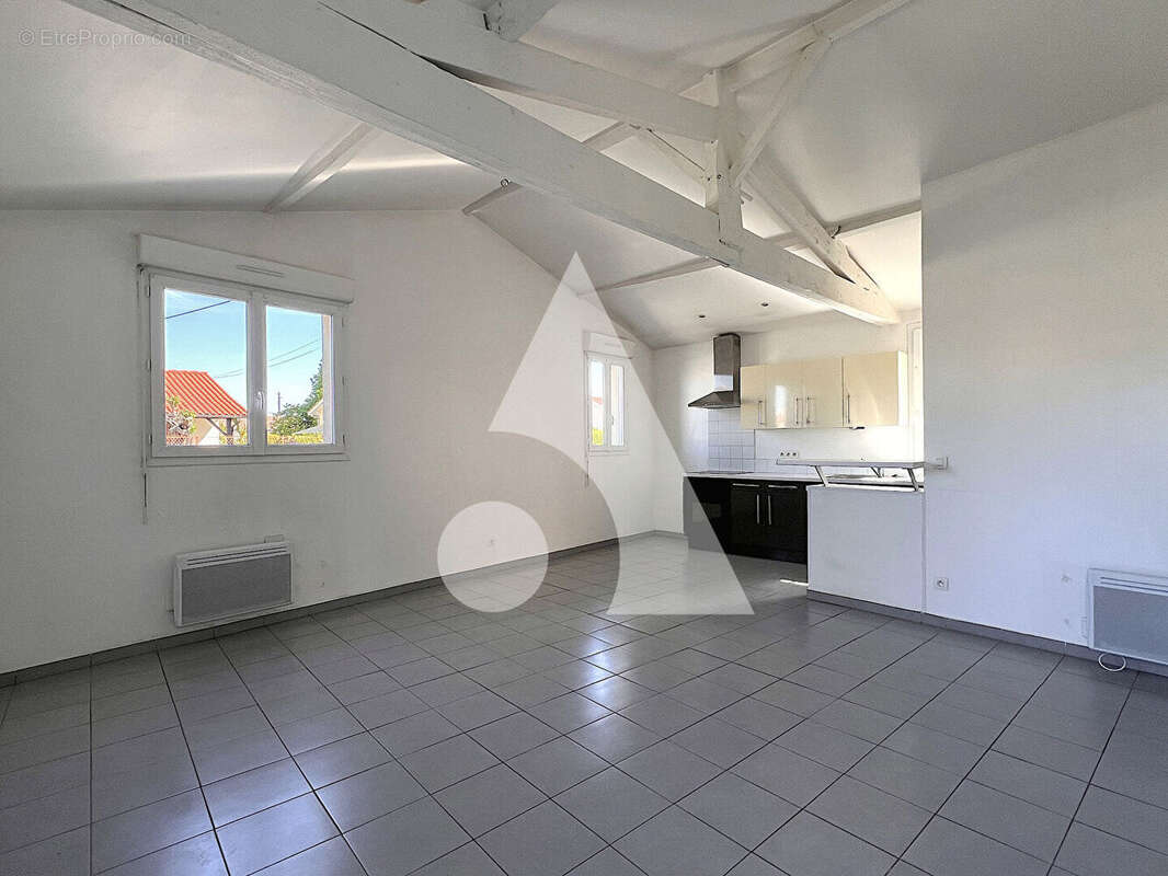 Immeuble Coutras 7 pièces 141.8 m2 - photo 3