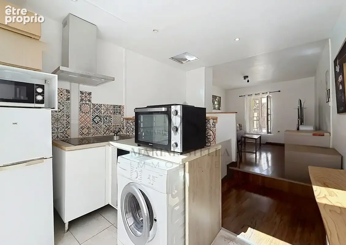 Maison de ville avec studio locatif - centre-ville de maureilhan - photo 13