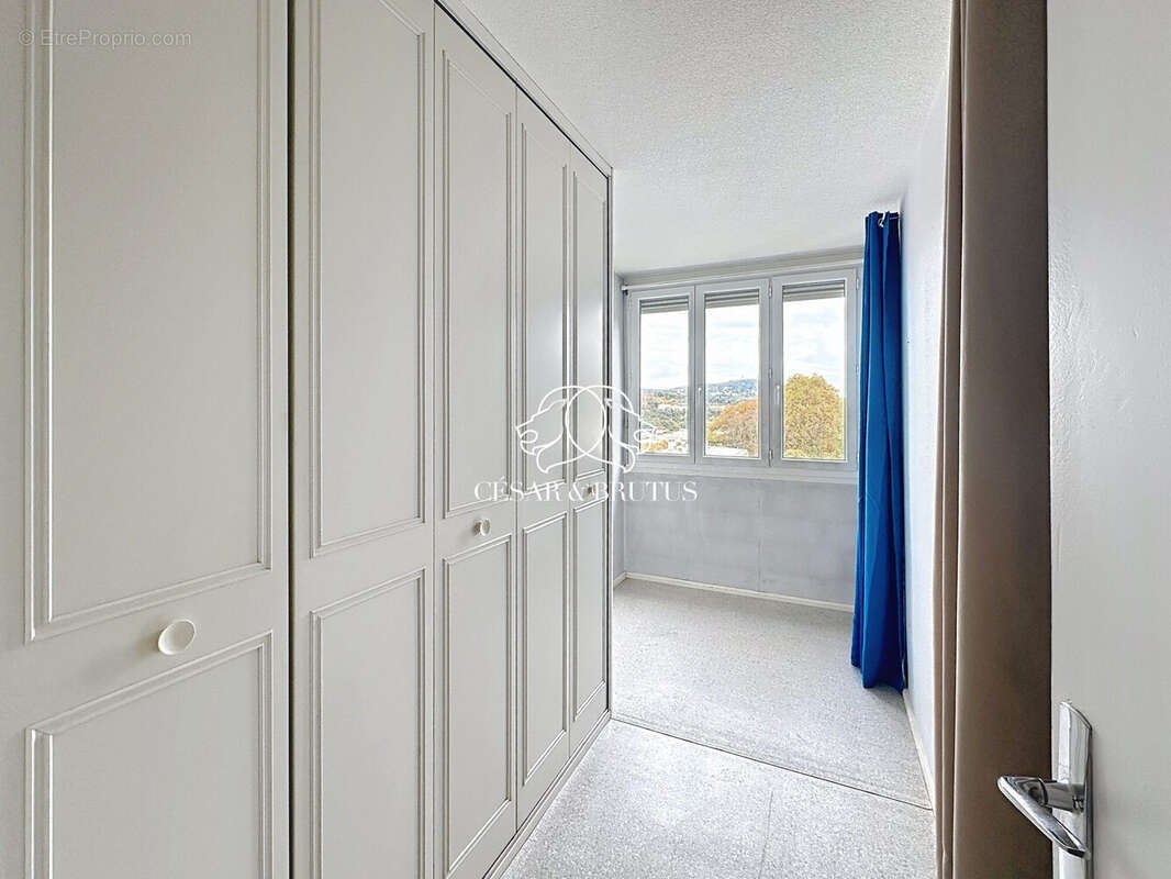 Appartement à LYON-4E