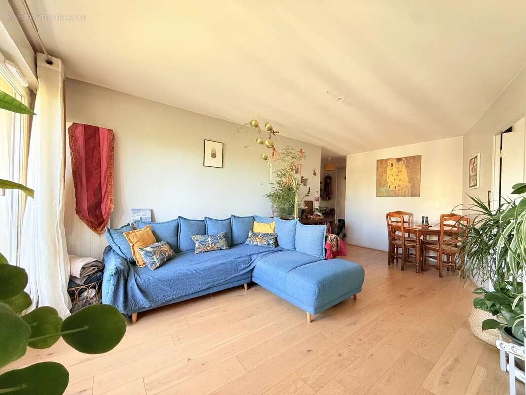 Appartement à ROMAINVILLE