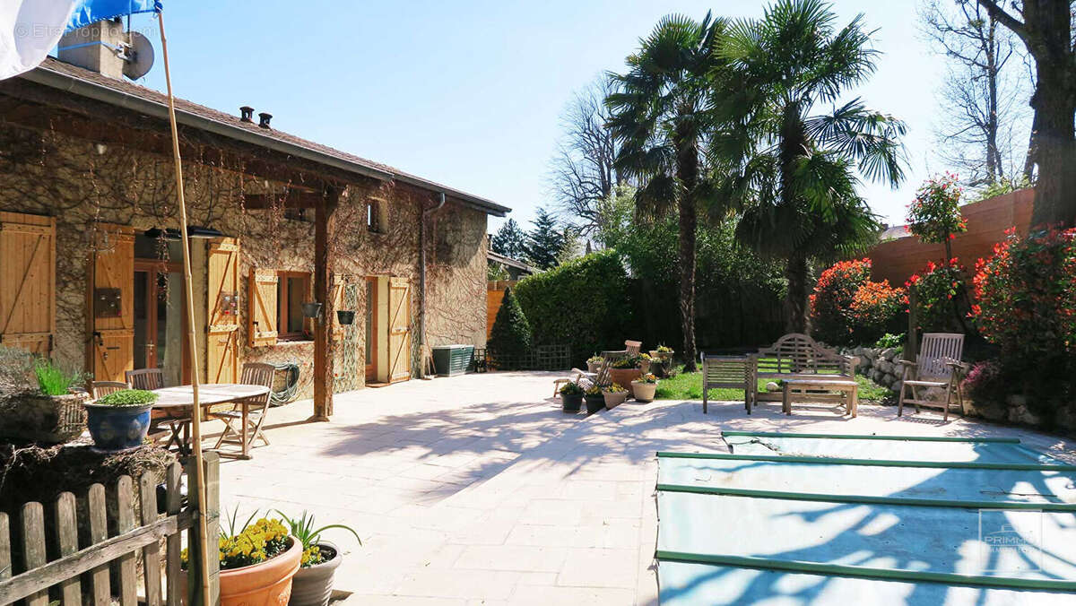 Maison à SAINT-DIDIER-AU-MONT-D&#039;OR