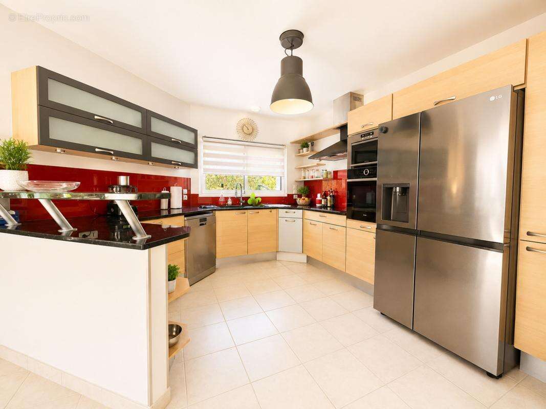 Maison 138 m² à Sainte-Foy  - photo 5