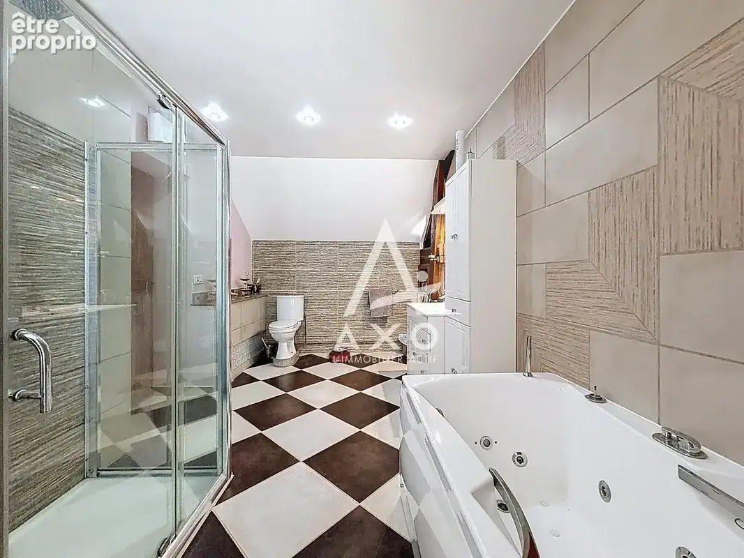 Magnifique Propriété du XIXe siècle avec dépendances - photo 30