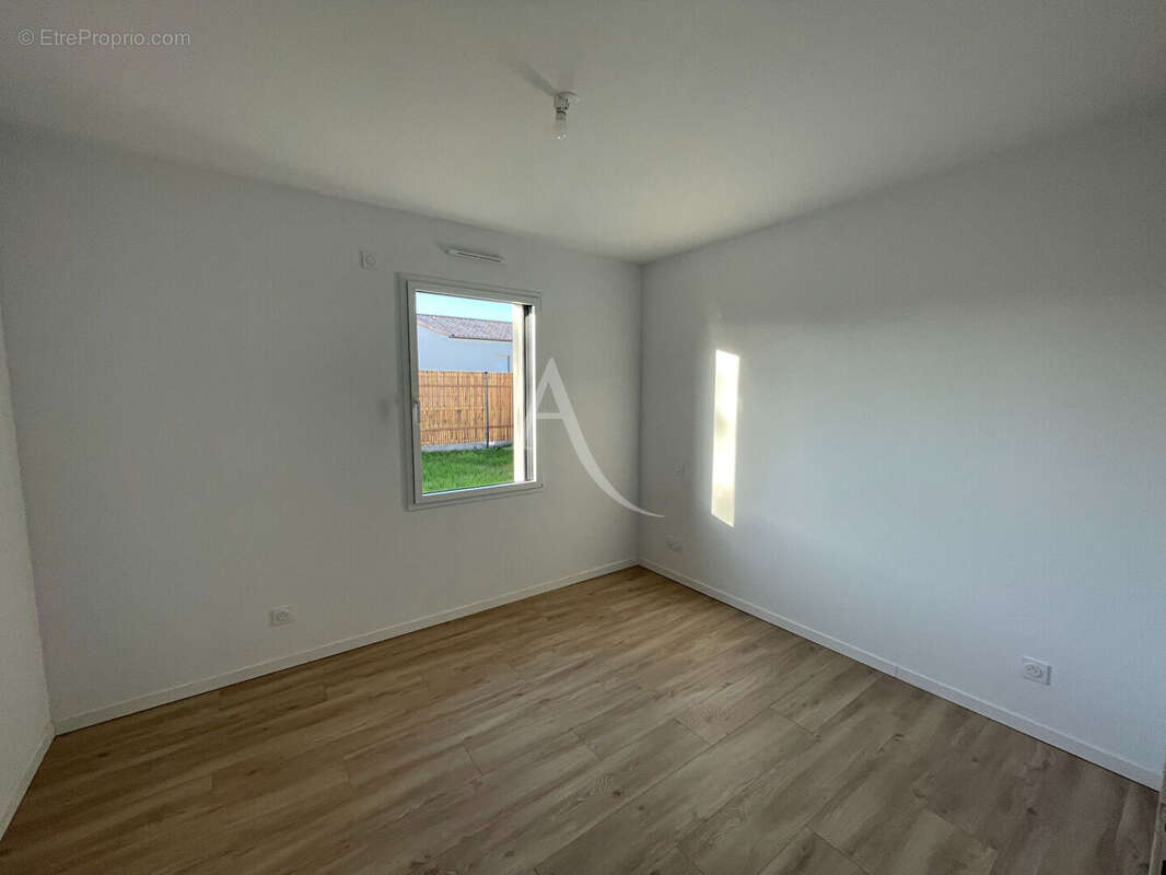 Maison à SAINT-HILAIRE-LA-FORET