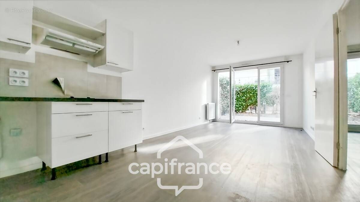 Appartement à PONTAULT-COMBAULT