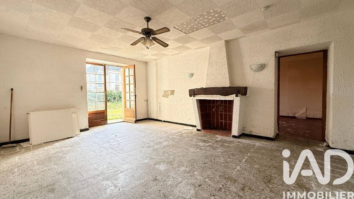 Photo 1 - Appartement à SAINT-YAN