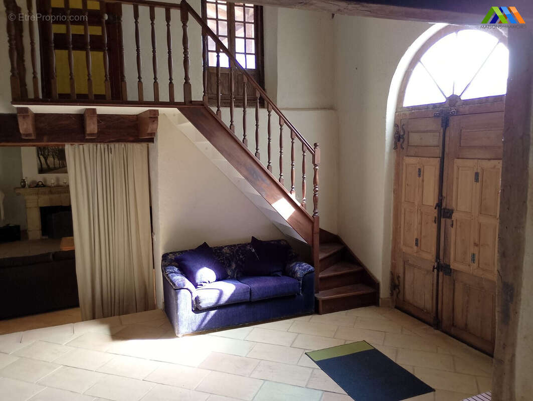 Maison 380 m² à Boulogne-Sur-Gesse  - photo 6