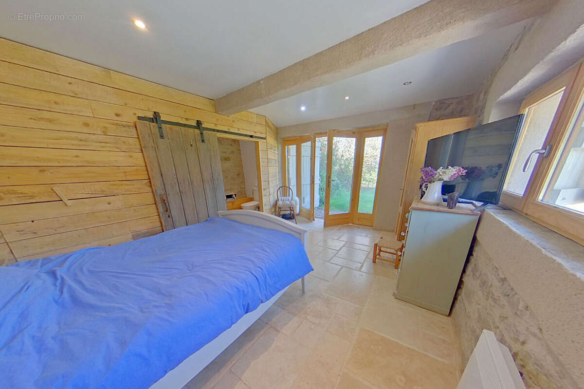 Maison à SAINT-ANTONIN-NOBLE-VAL