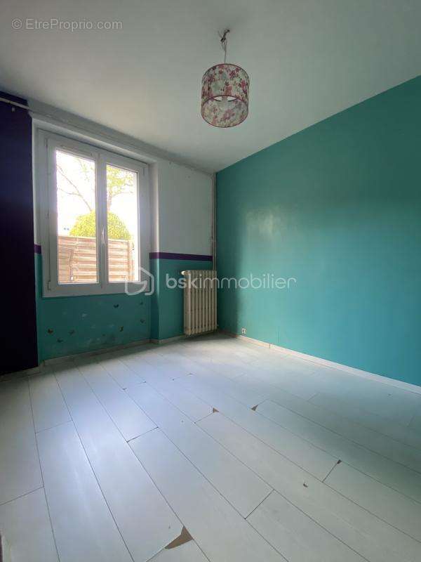 Appartement à SAINT-CHERON