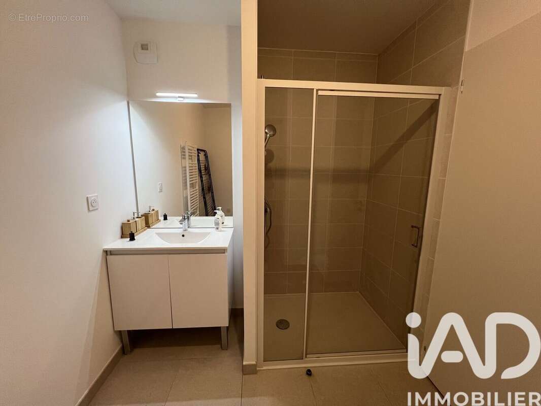 Photo 9 - Appartement à LA CHAPELLE-DES-FOUGERETZ