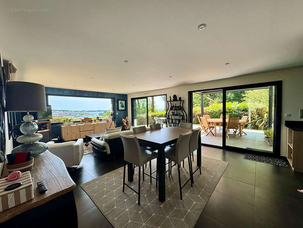 A vendre à Concarneau - Maison contemporaine avec vue mer dynamique - photo 3